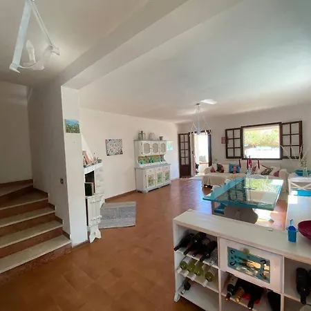 Paradise Beachfront Villa, Porto Columbu, Sardinia Ferienhaus Porto Columbu - Perd'E Sali