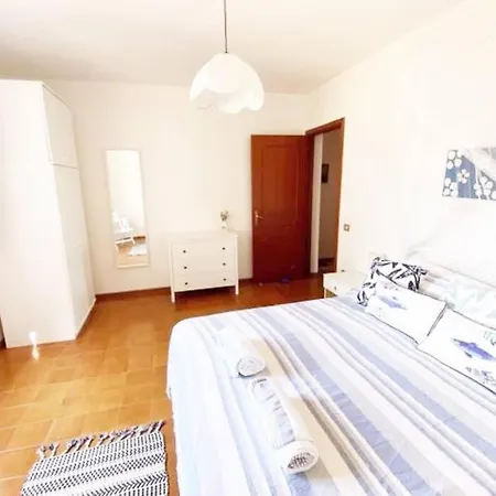 Holiday home Paradise Beachfront Villa, Porto Columbu, Sardinia Porto Columbu - Perd'E Sali